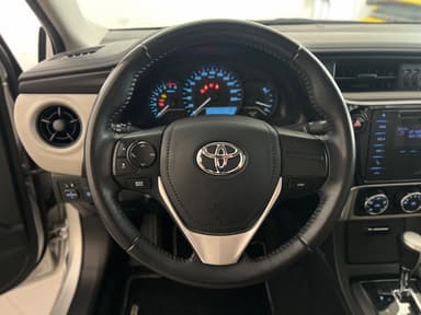 Toyota Corolla GLi Upper 1.8 Flex 16V Aut.