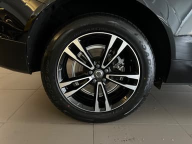 Volvo XC 60 T-8 MOMENTUM 2.0 (Híbrido)