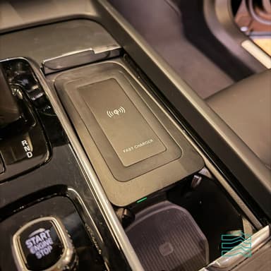 Volvo XC 60 T-8 MOMENTUM 2.0 (Híbrido)