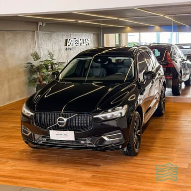 Volvo XC 60 T-8 MOMENTUM 2.0 (Híbrido)