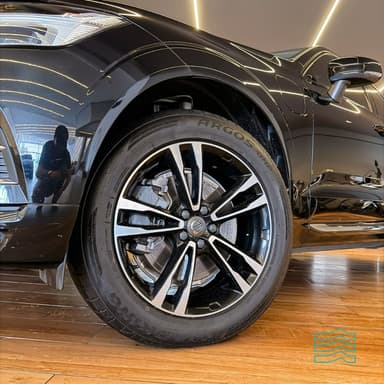 Volvo XC 60 T-8 MOMENTUM 2.0 (Híbrido)