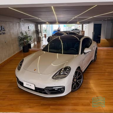 Porsche Panamera 4  2.9 462cv (Híbrido)