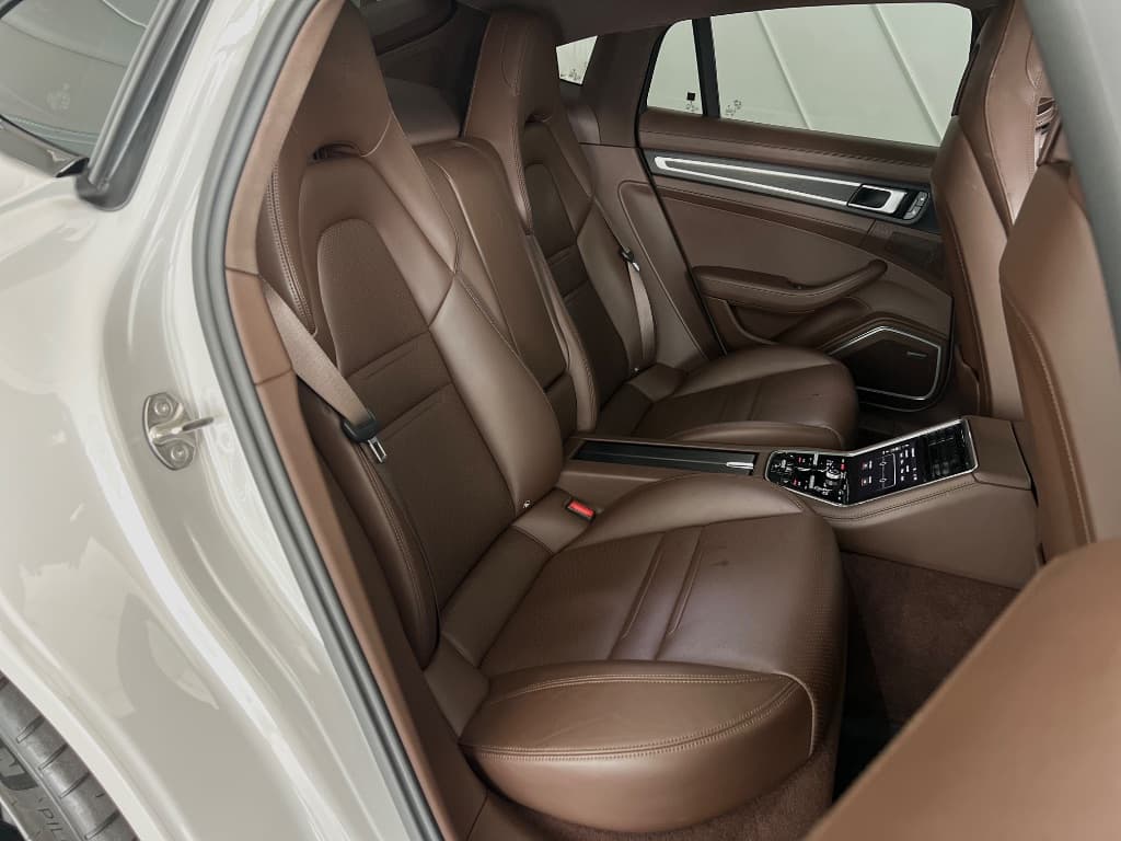 Porsche Panamera 4  2.9 462cv (Híbrido)