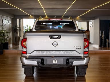 Nissan Frontier PLATI. CD  2.3 Bi-TB Dies.Aut.