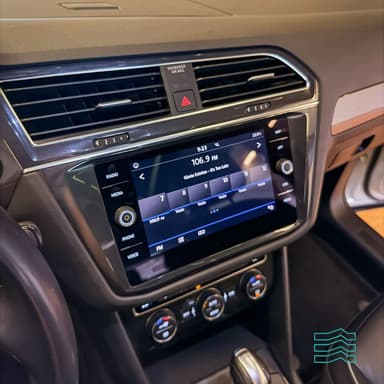 VW - VolksWagen TIGUAN Allspac Comf 250 TSI 1.4 Flex