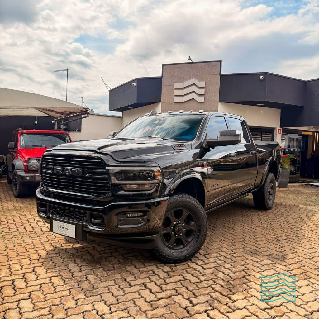 RAM 2500 LARAM. 6.7 NIGHT ED. TB CD 4x4 Die.