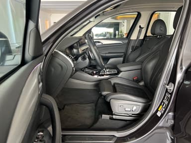 BMW X3 XDRIVE 30e X-Line Turbo Aut. (Híb.)