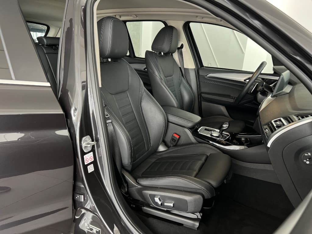 BMW X3 XDRIVE 30e X-Line Turbo Aut. (Híb.)