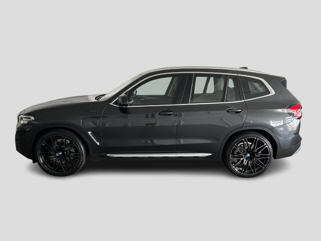 BMW X3 XDRIVE 30e X-Line Turbo Aut. (Híb.)