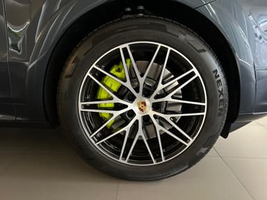 Porsche Cayenne Coupe 3.0 V6 (Híbrido)