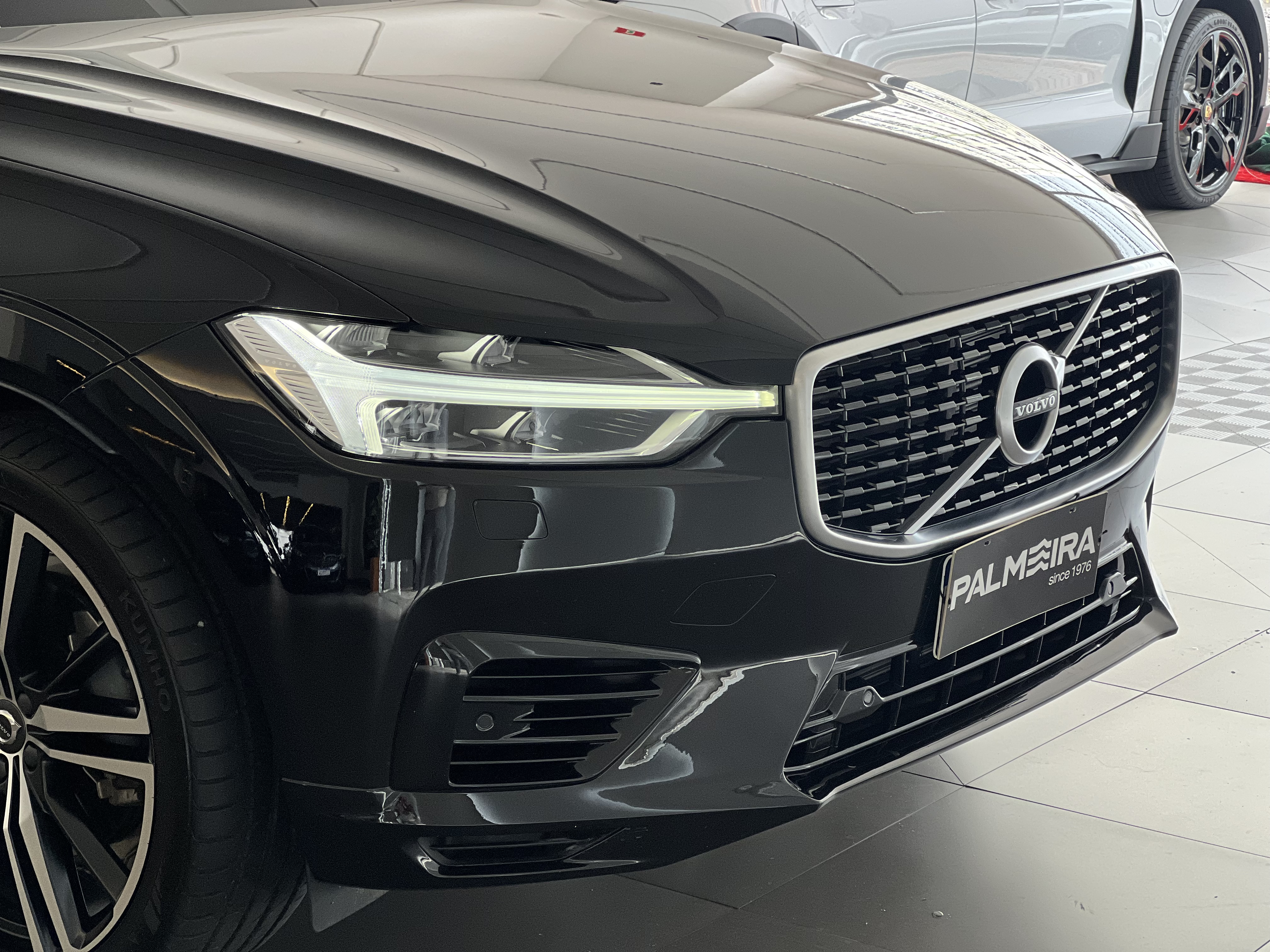 647-113a46d4-f0ce-458c-b6d8-13ff9c3bf20c