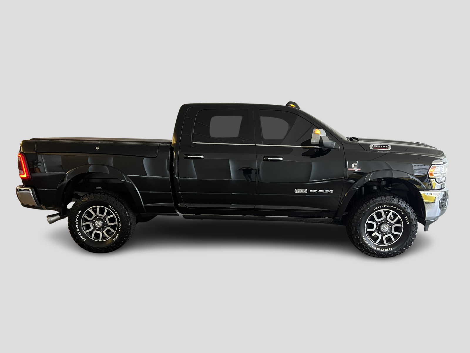 670-5598df78-e76b-4df9-ba04-b56c5324517e