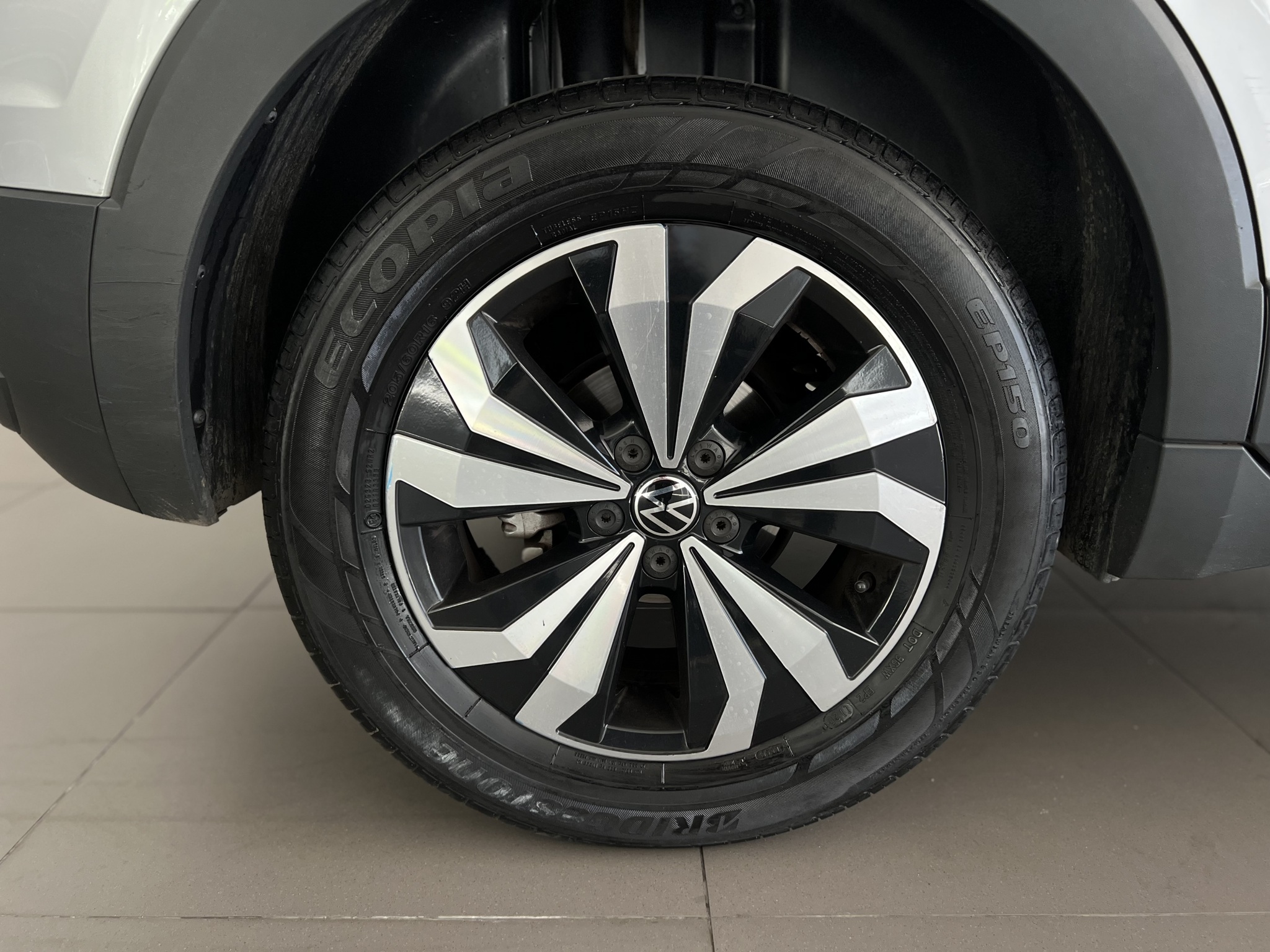 608-56ce2932-00c0-4de9-b728-17124cb1d307