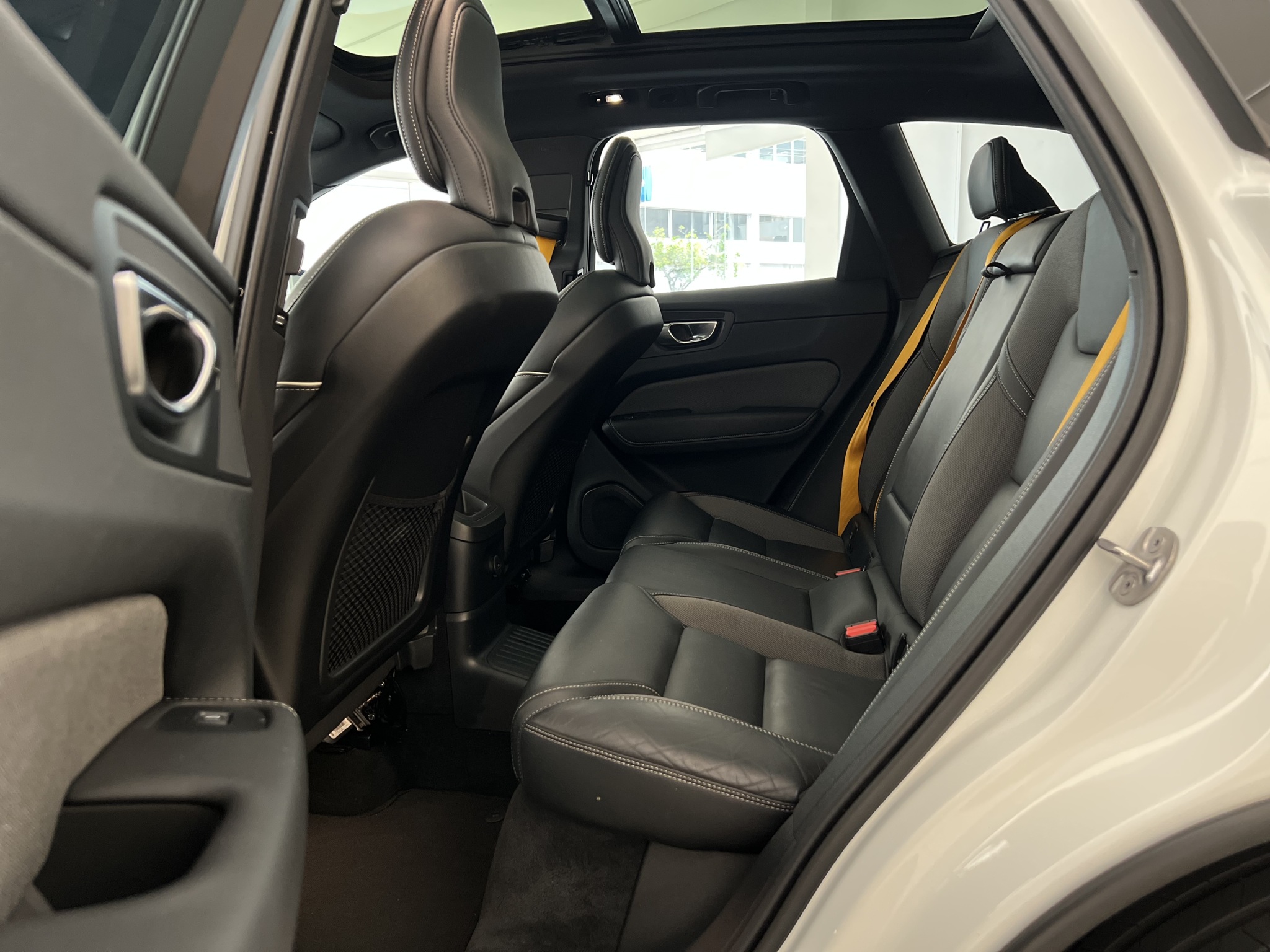 651-6266178a-ad49-4950-a50e-d209bb0d0072