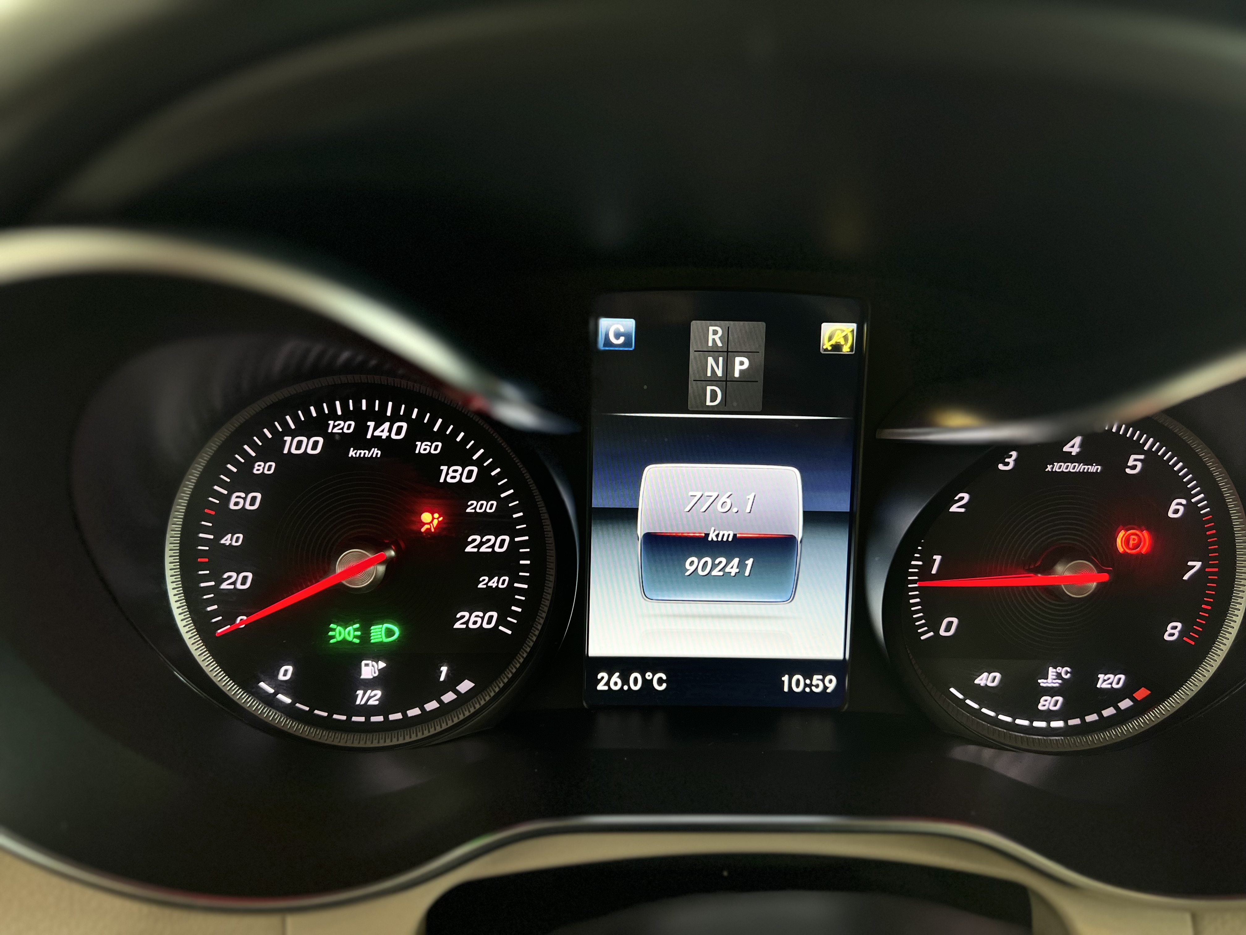 609-656c3b69-b8a9-4892-b943-a9c73a9aa60f