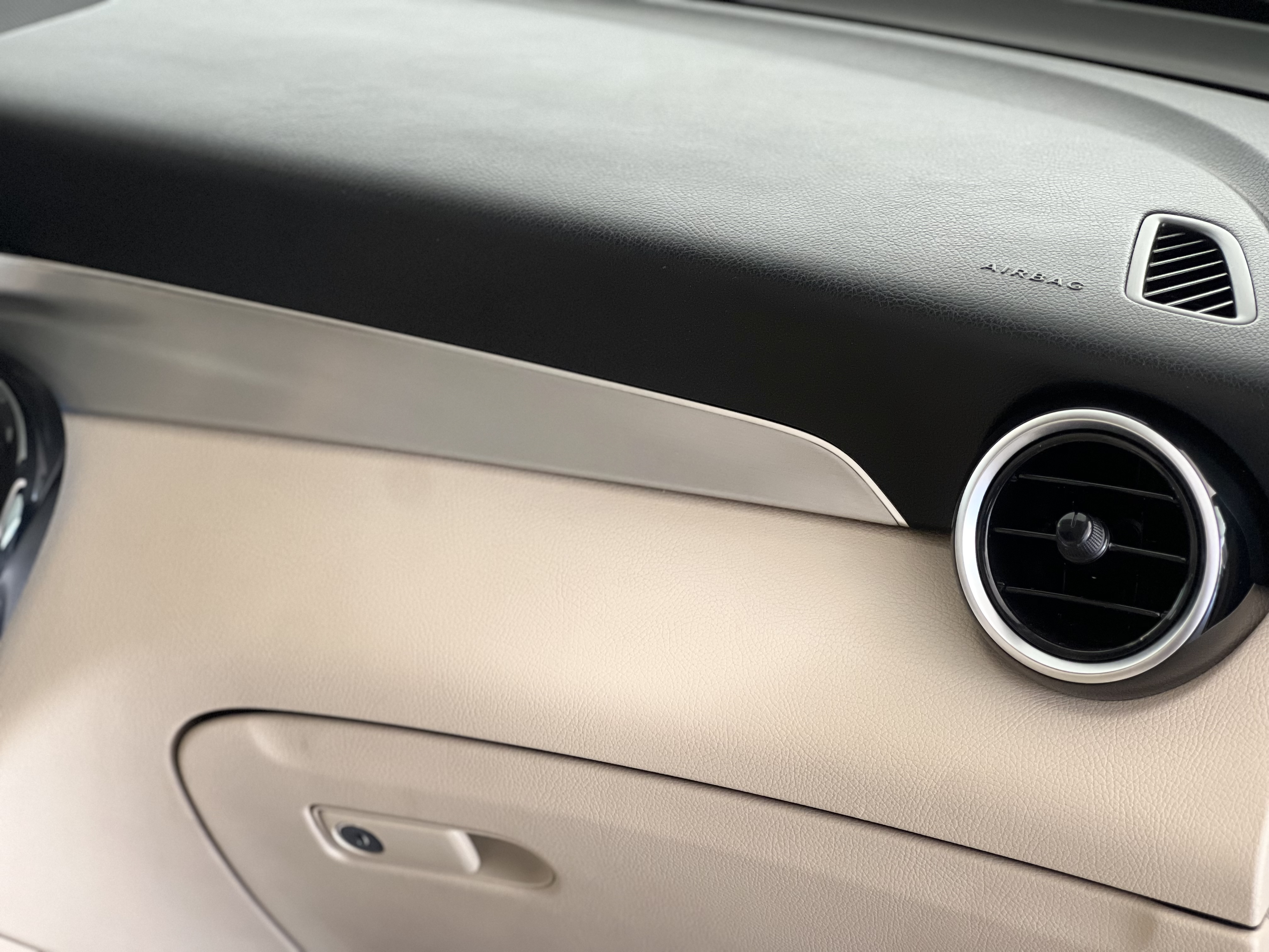 609-656c3b69-b8a9-4892-b943-a9c73a9aa60f