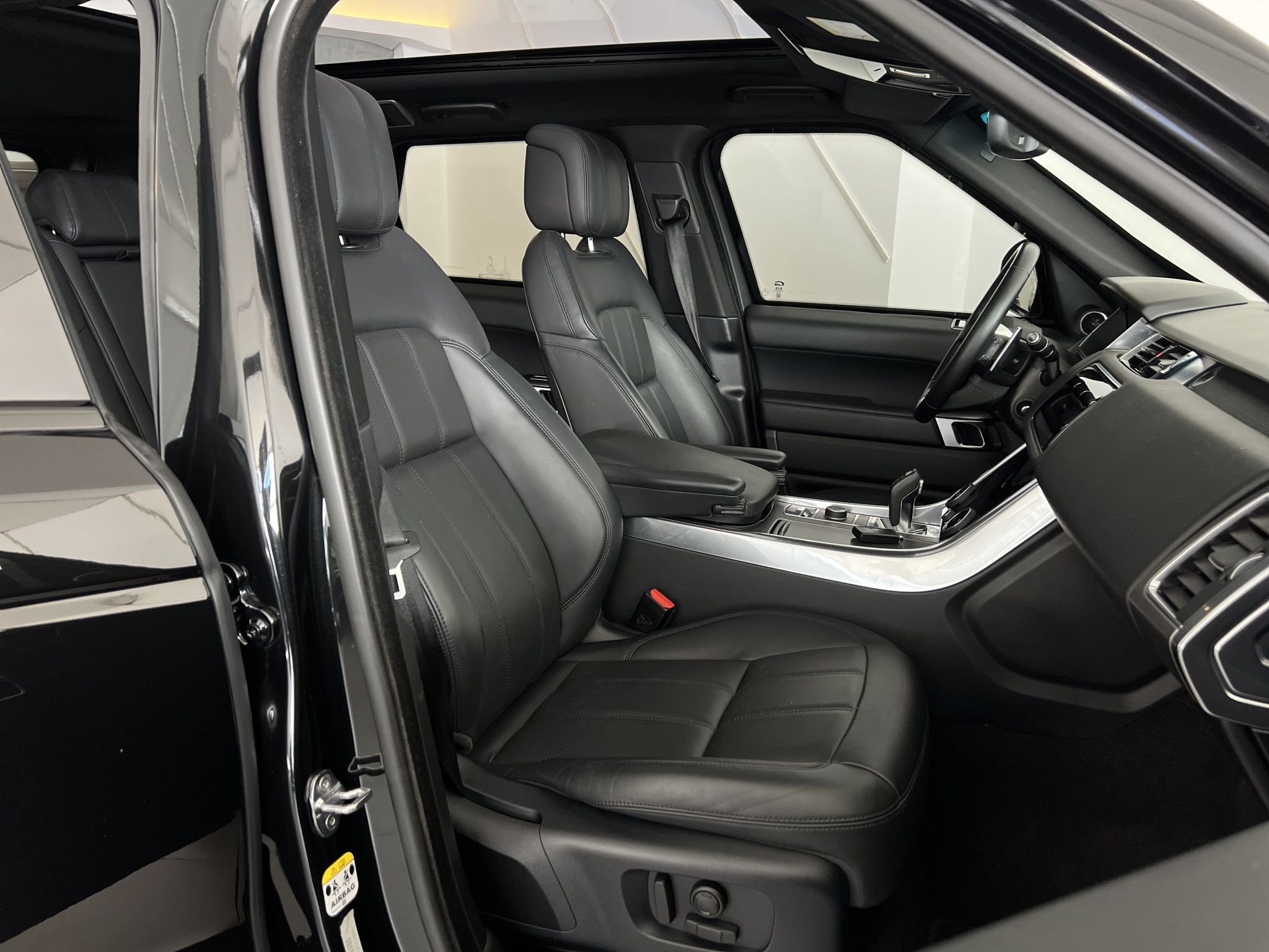 703-697dbbed-9032-4f23-bcdf-5a36b4993f67