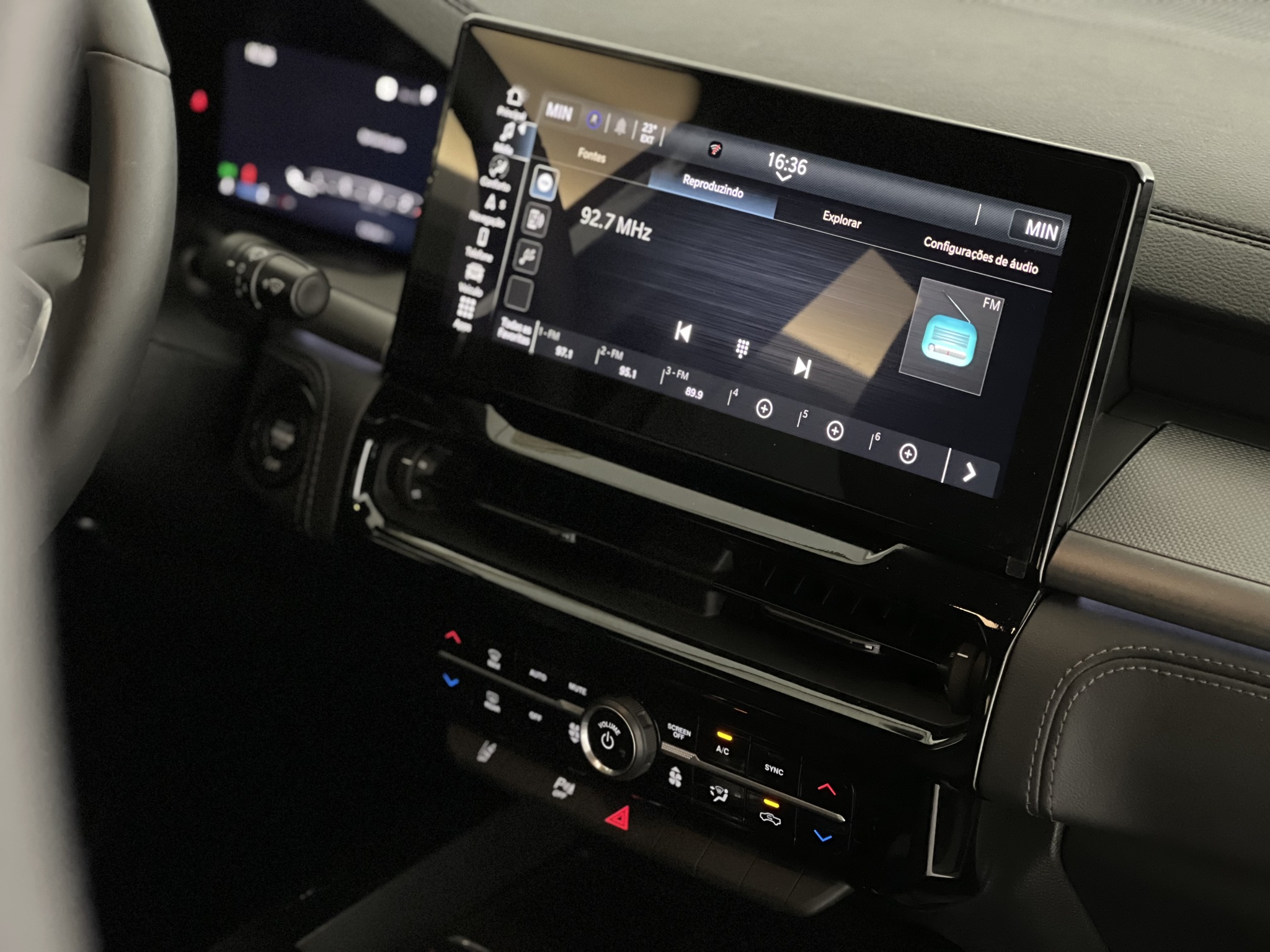 588-74b4f830-4923-4583-85ce-81d51caec864