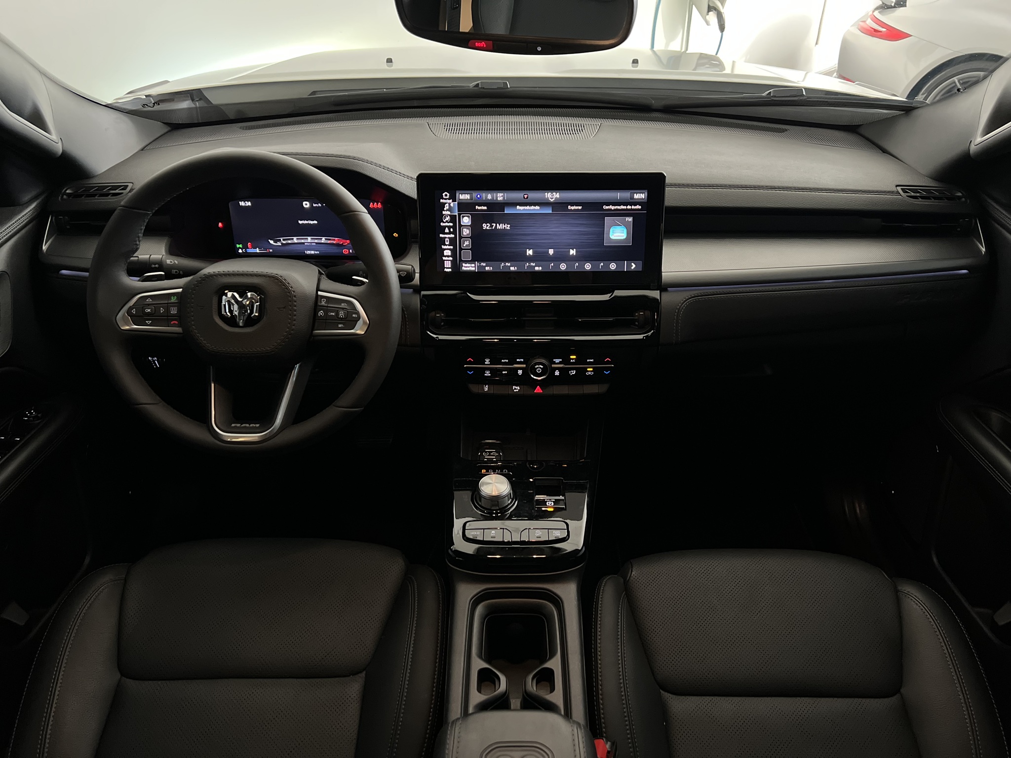 588-74b4f830-4923-4583-85ce-81d51caec864