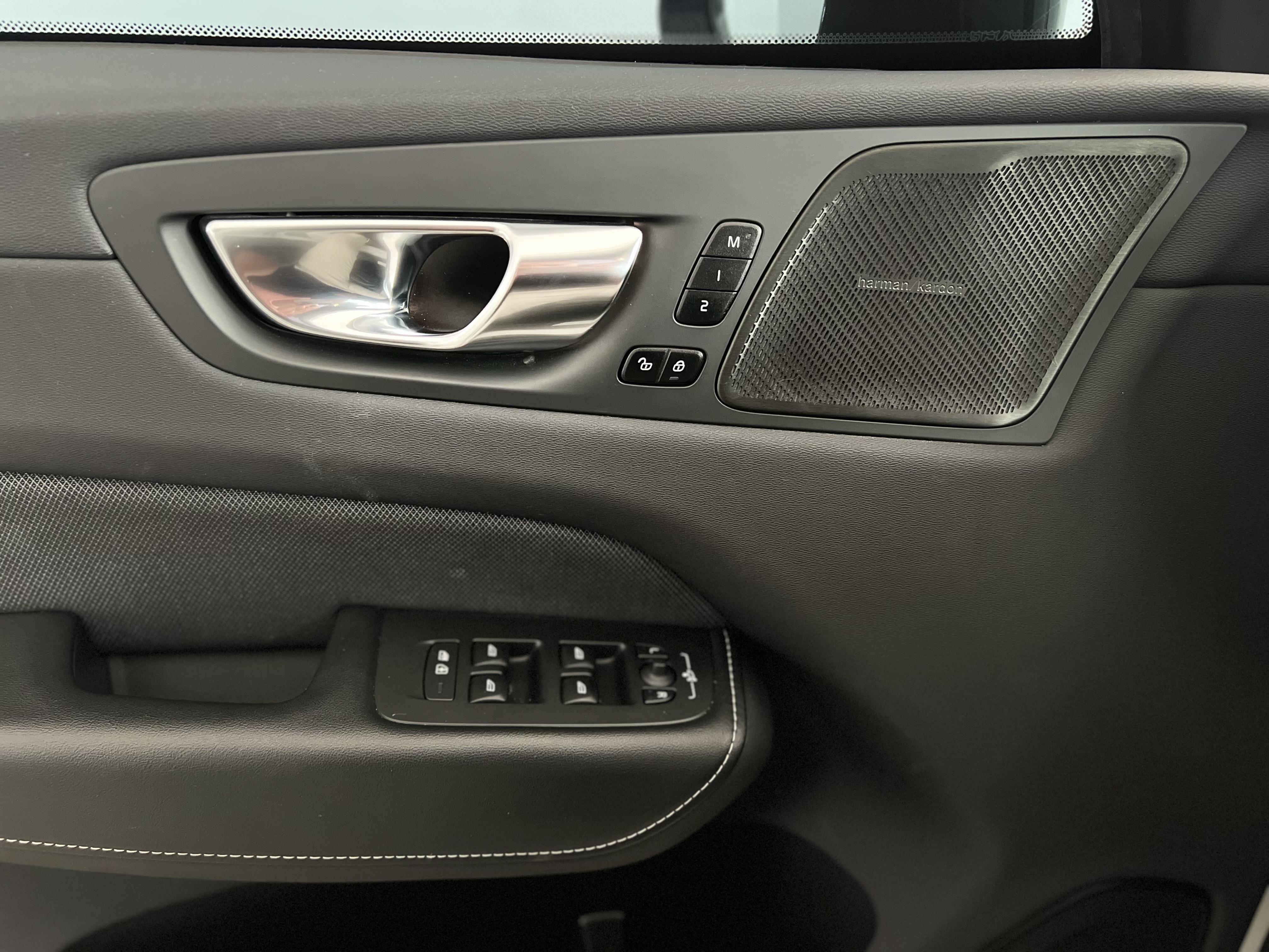 601-83a0cca4-54fe-41ac-8e8b-8c4a7ec42944