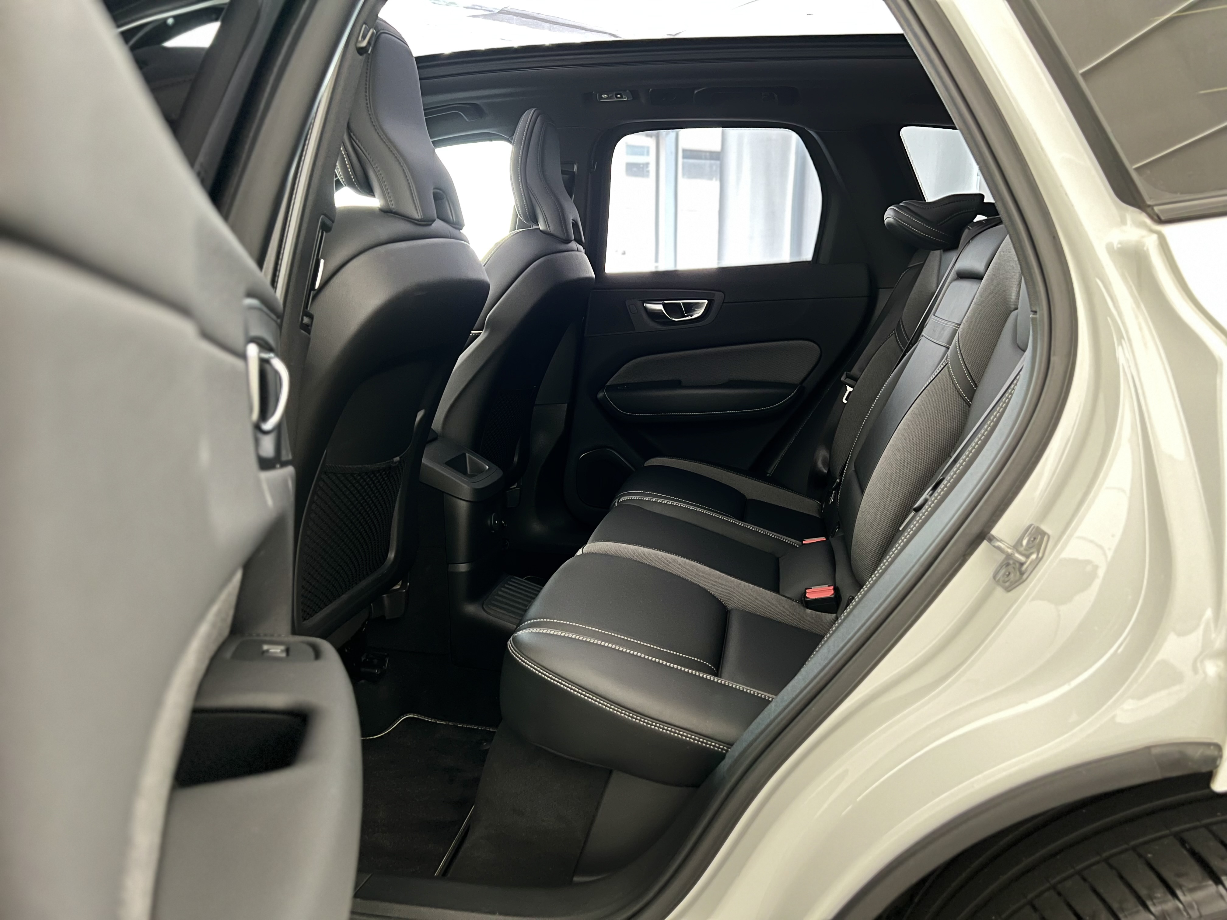 601-83a0cca4-54fe-41ac-8e8b-8c4a7ec42944