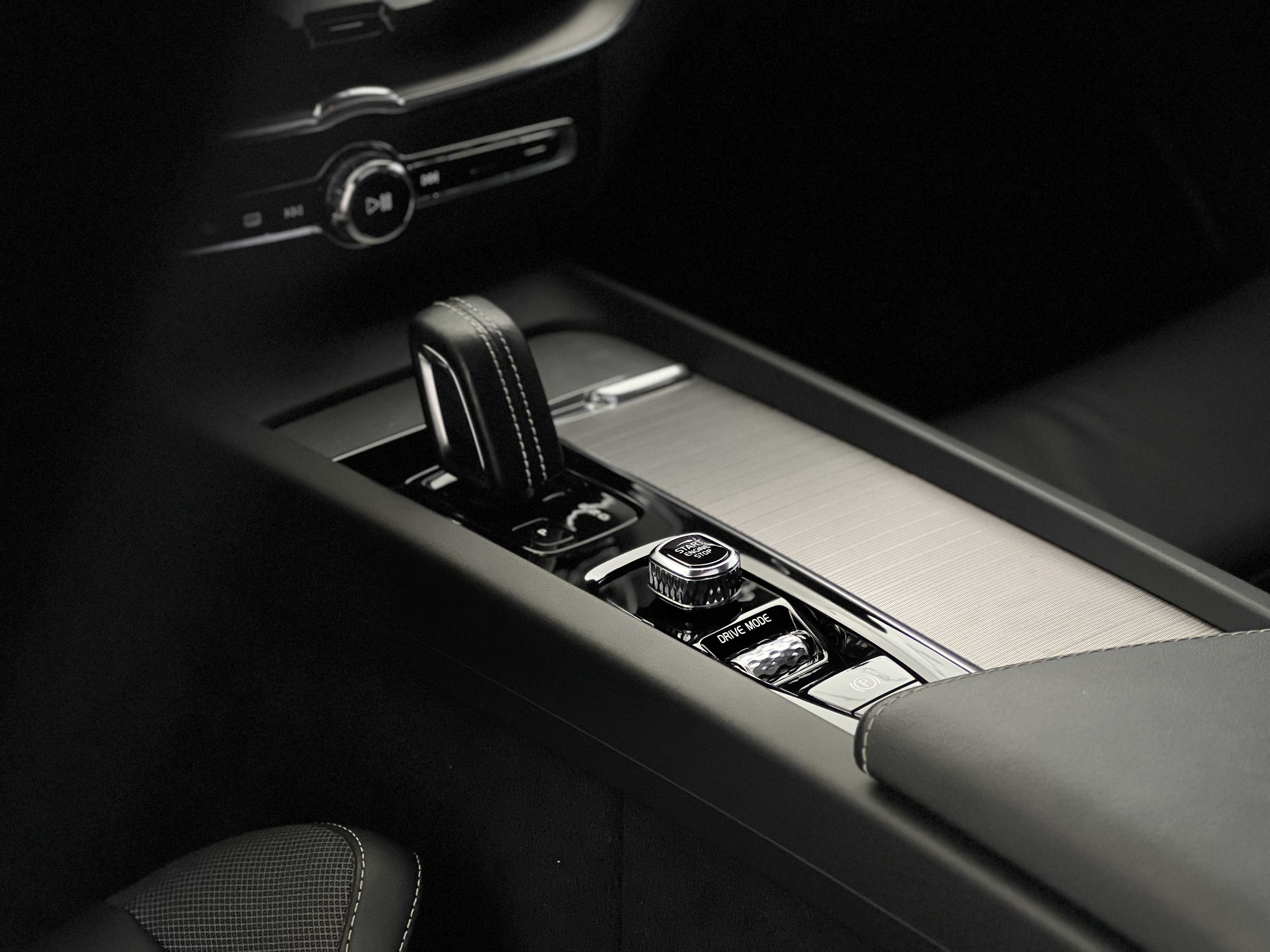 601-83a0cca4-54fe-41ac-8e8b-8c4a7ec42944