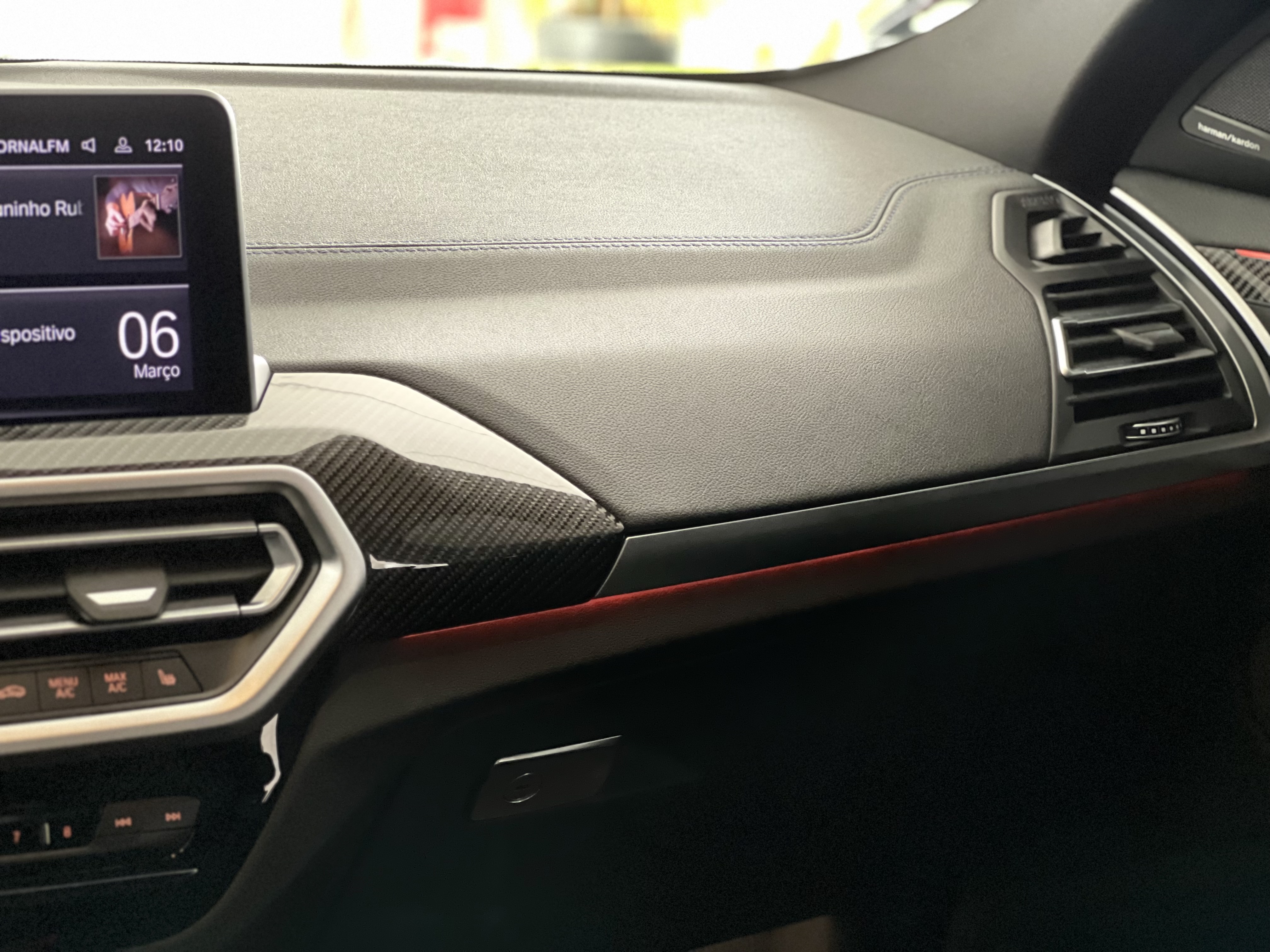 678-93716c01-a55b-491a-a124-23a7bf7567ed