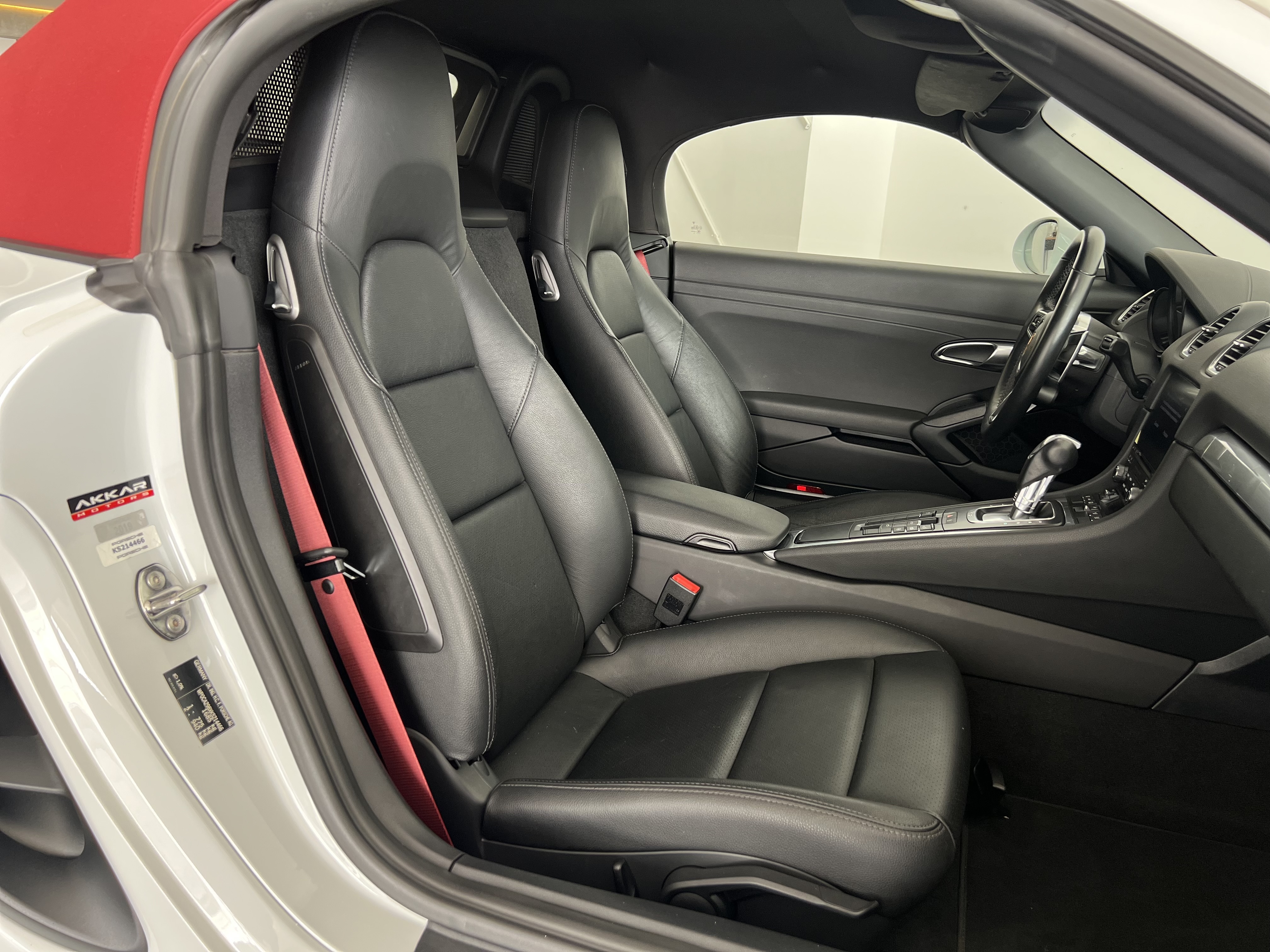 694-94d665bf-fde9-4375-bf26-6c8b3ba35634