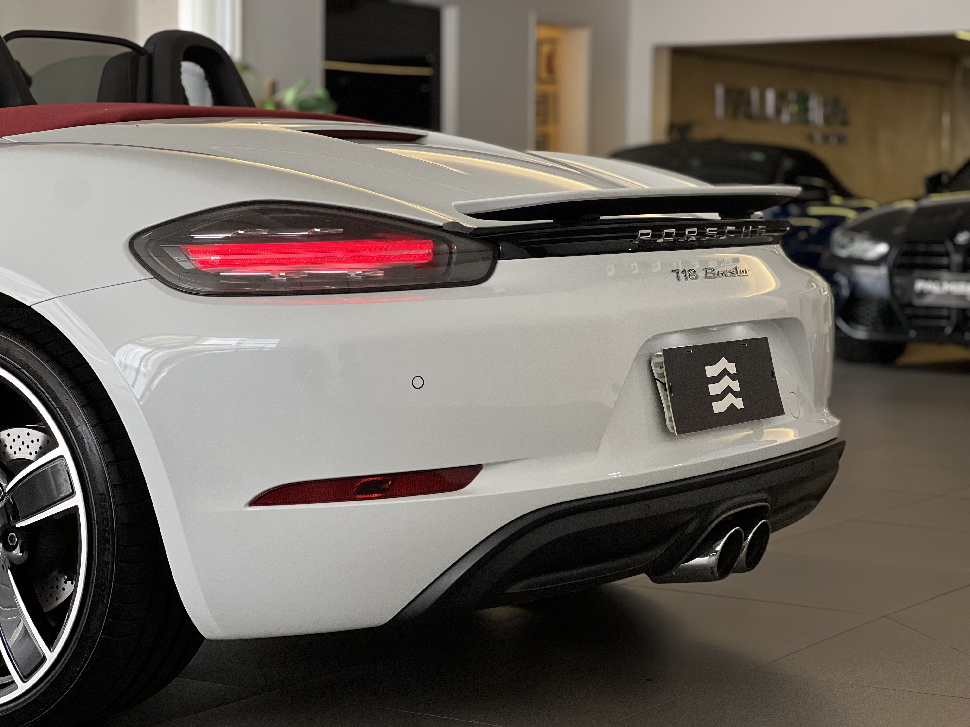 694-94d665bf-fde9-4375-bf26-6c8b3ba35634