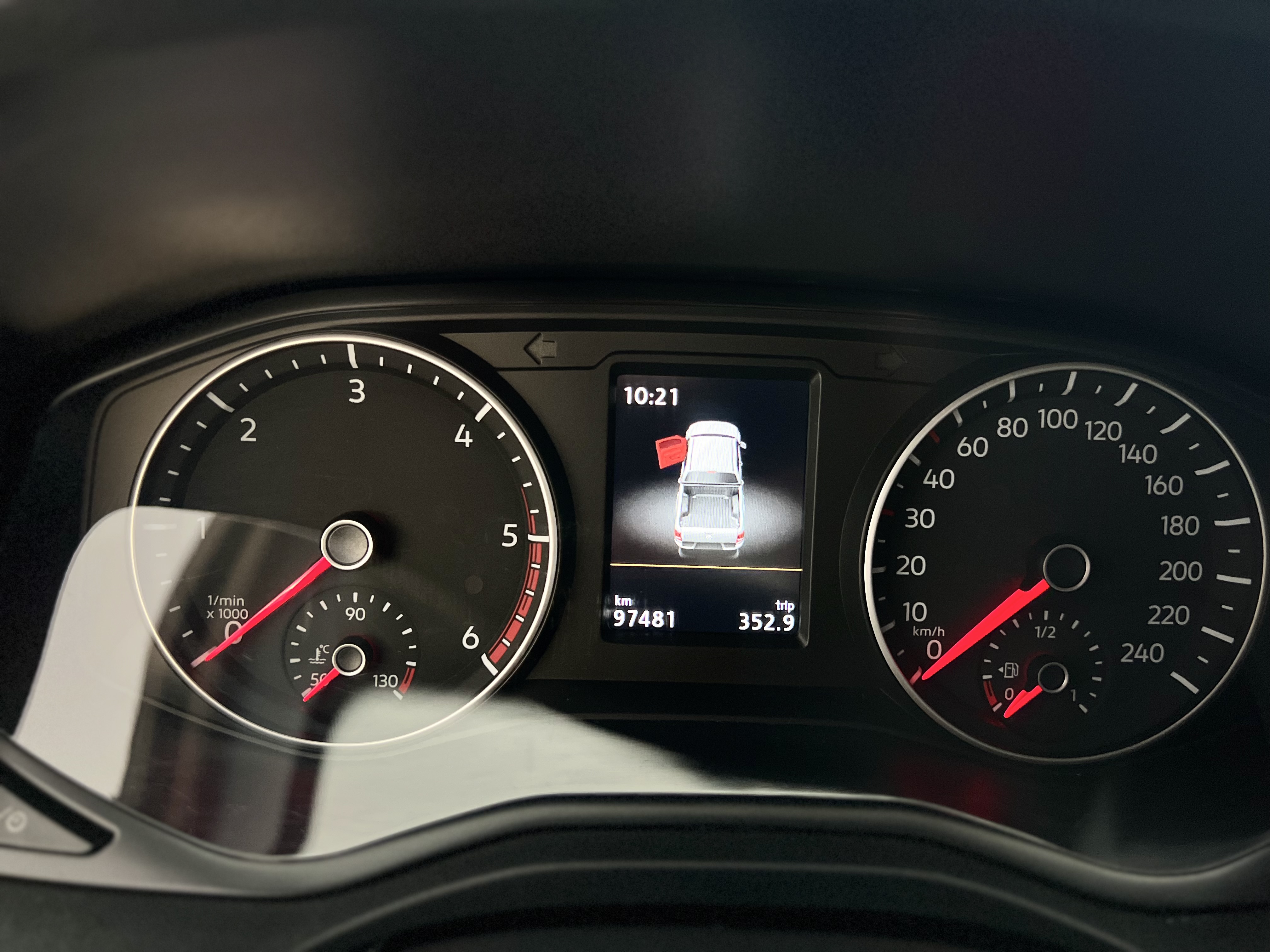 642-a698a06e-266c-44a3-904f-669260bf7b4a