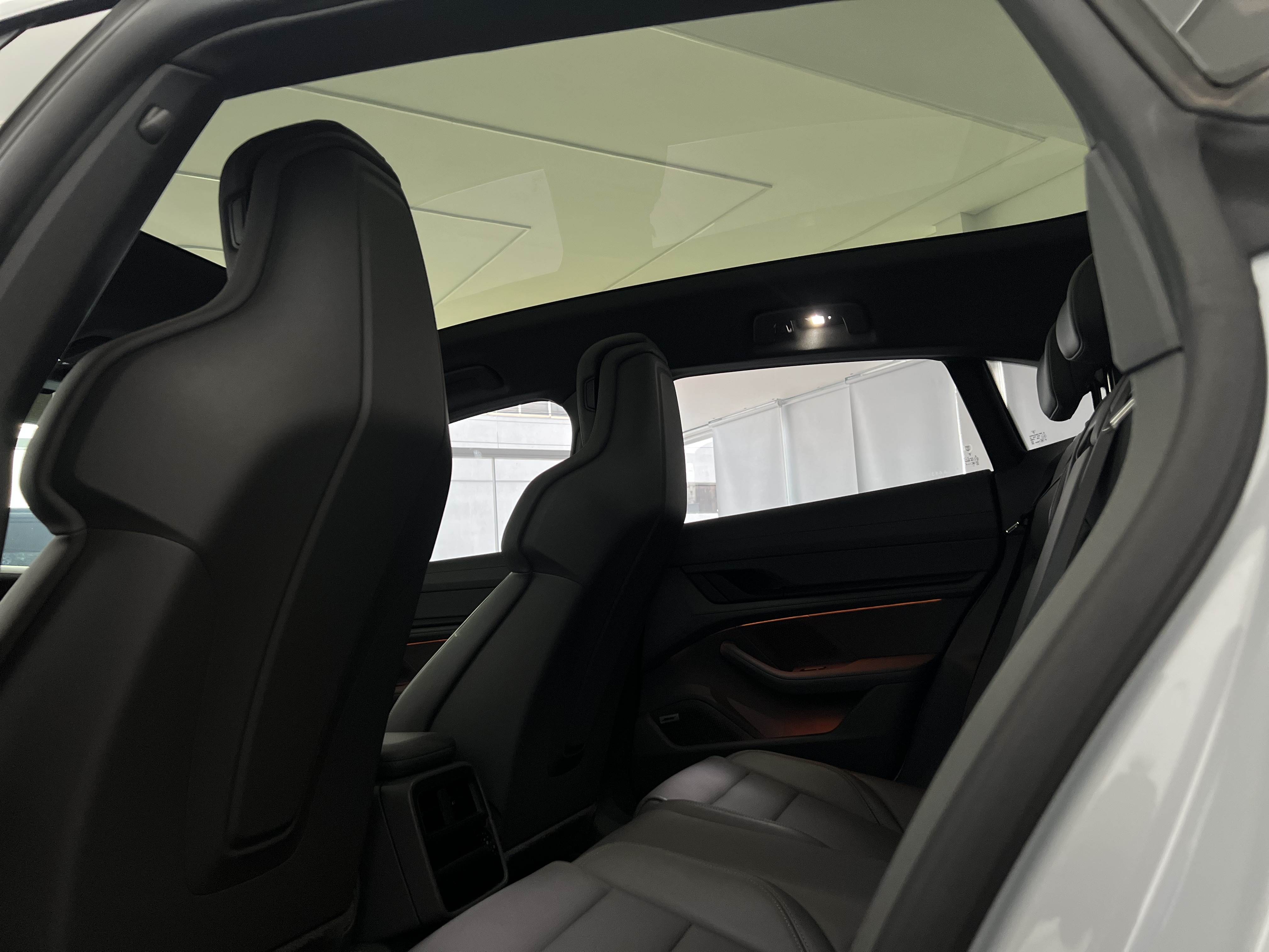 617-b9984073-39f3-4941-b78a-844f59472904