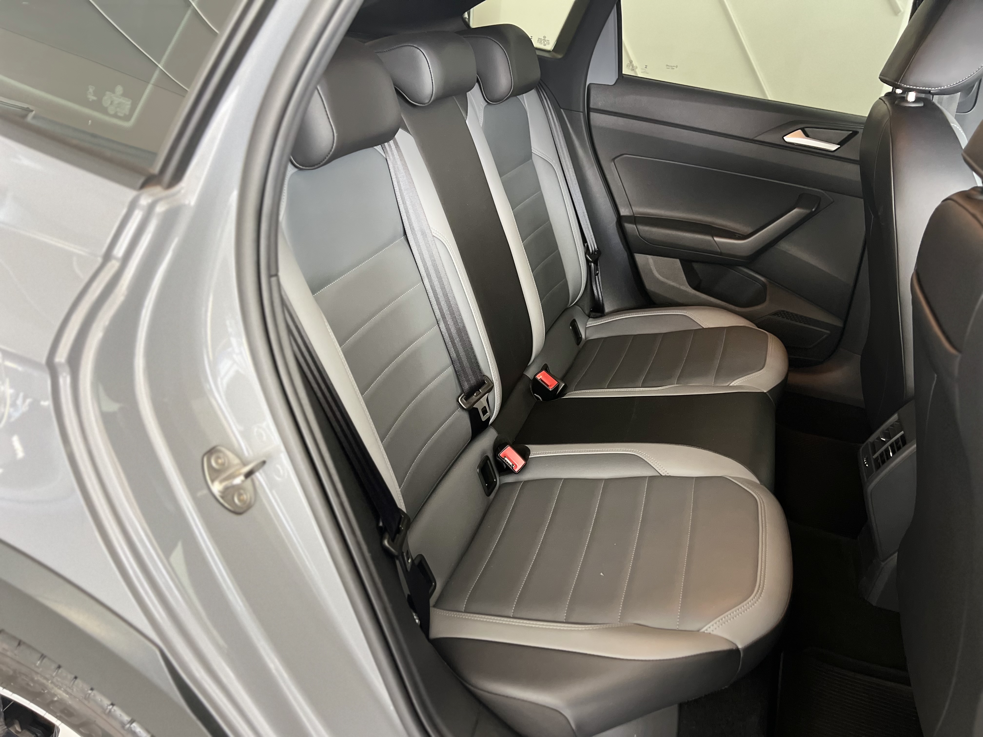 654-b9aebcd2-247d-4843-9b87-a737e3e3a501