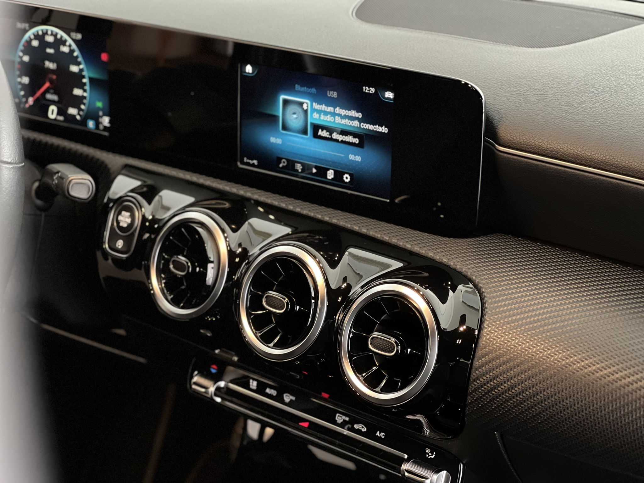 656-bdc15451-1a5a-45ad-b6d0-65ca1d75d415