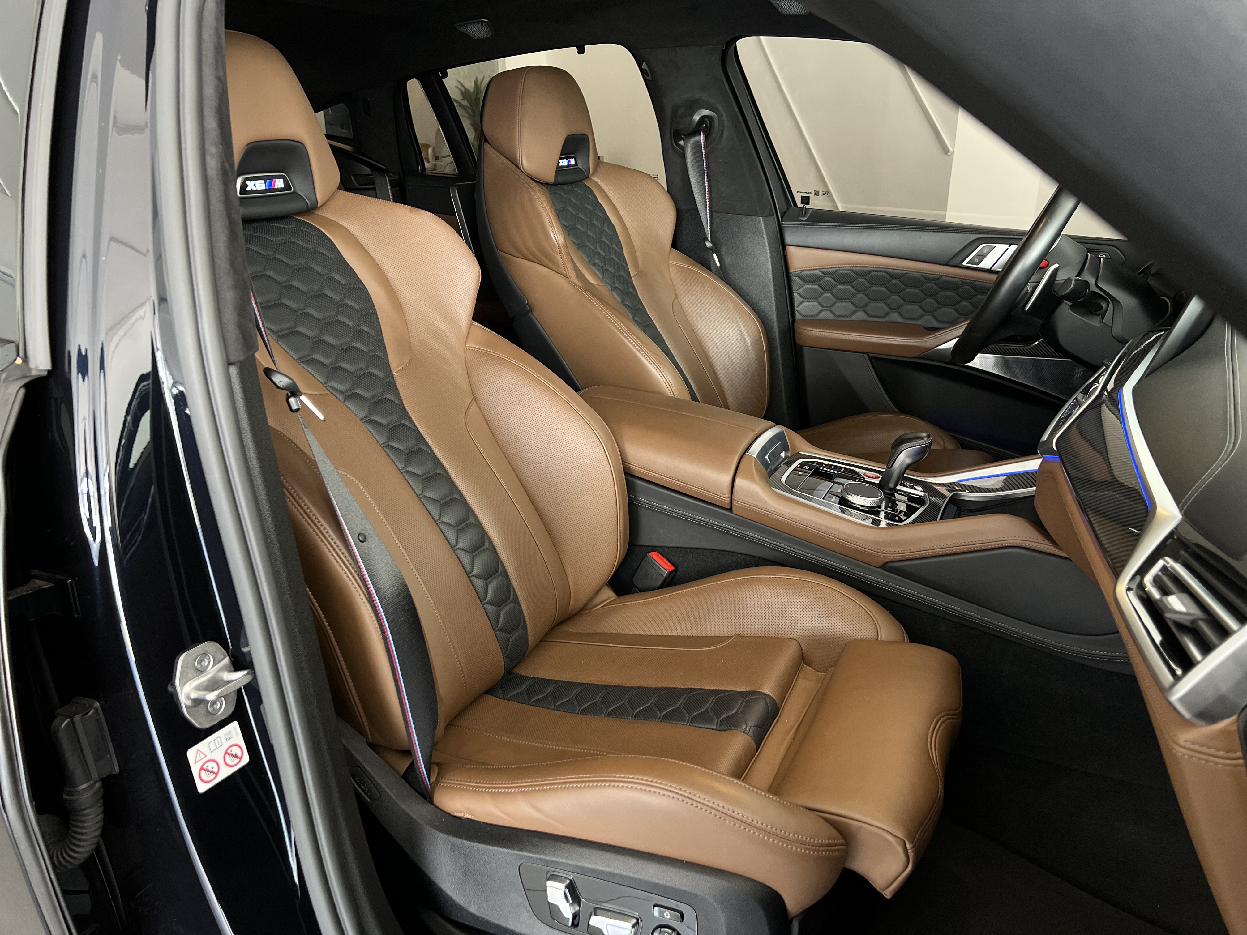 633-c025216c-ebdd-47b4-8700-3481761f054f