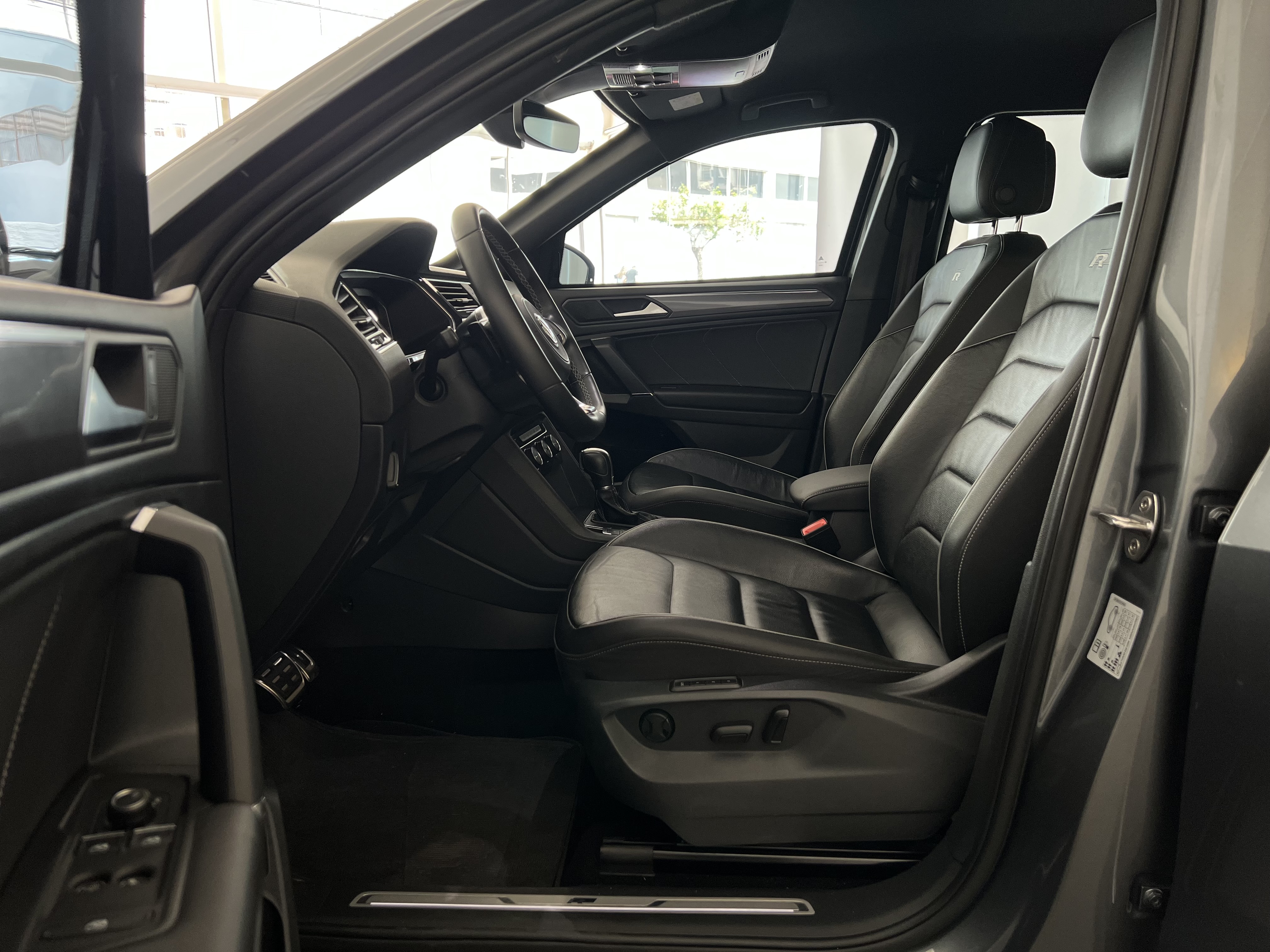 591-e6556073-ba43-4ac0-822a-4a94d1f7a516