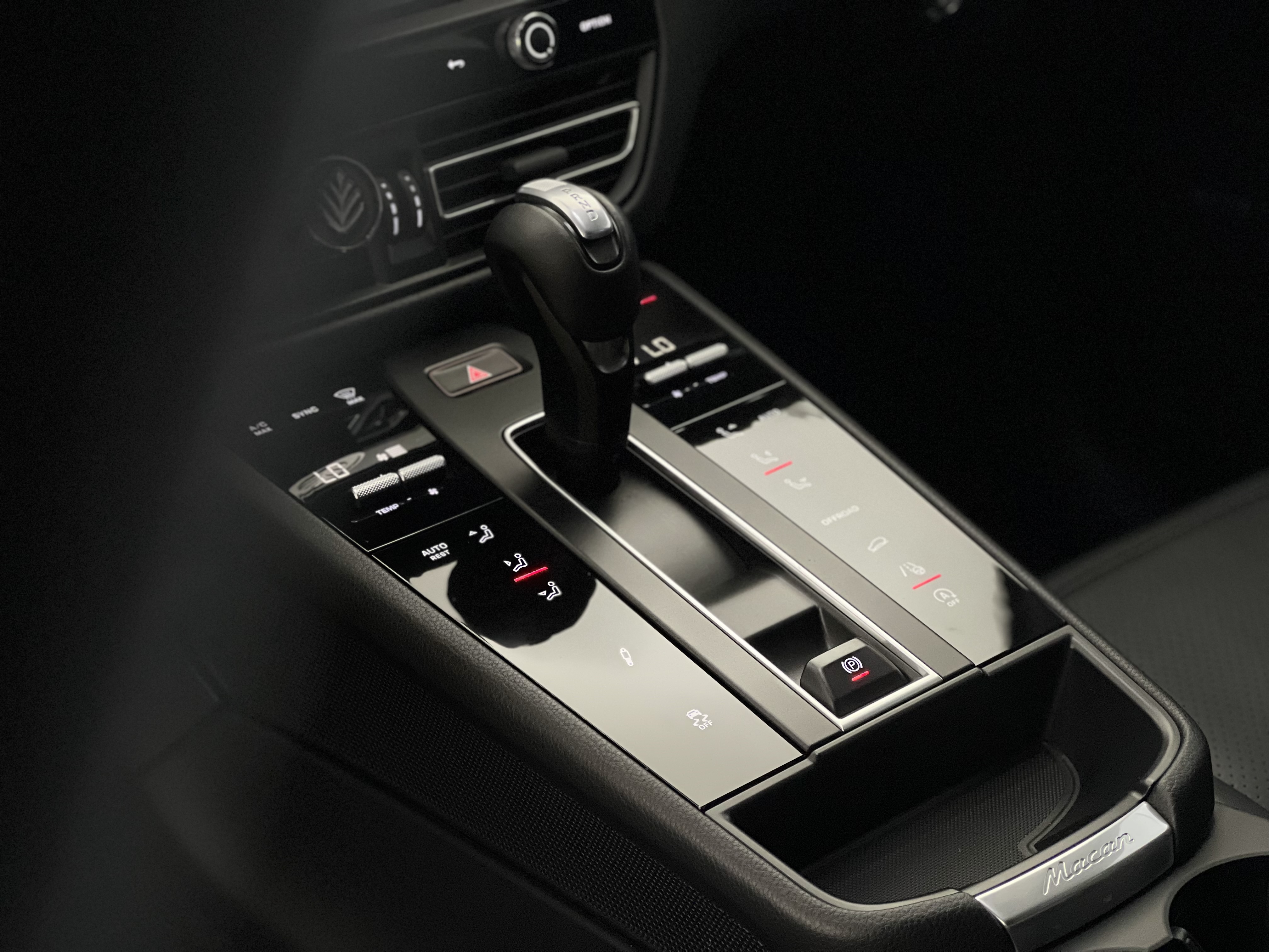 640-f4a55a85-3fe2-4971-b5f6-6bb347380552