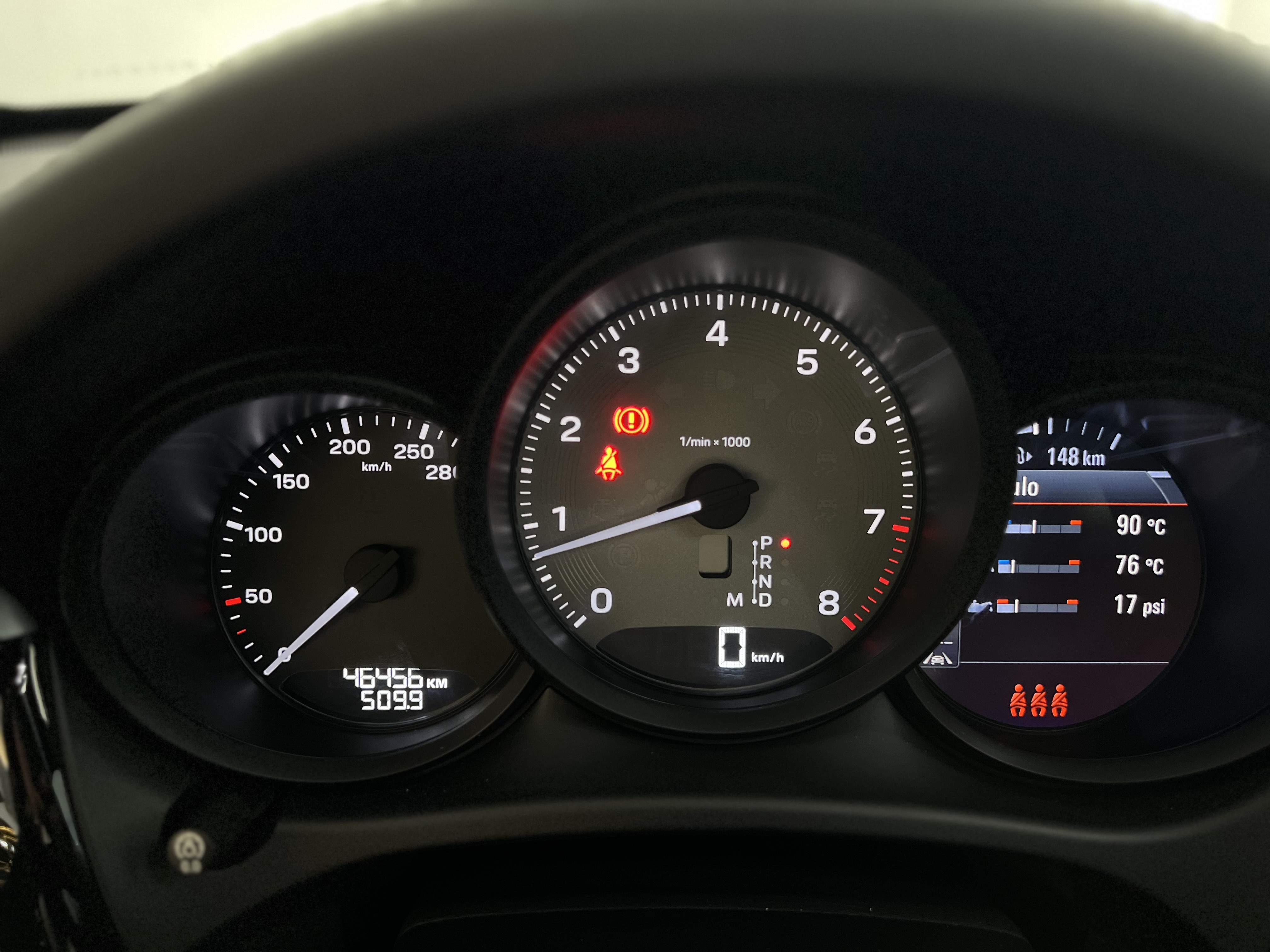 640-f4a55a85-3fe2-4971-b5f6-6bb347380552