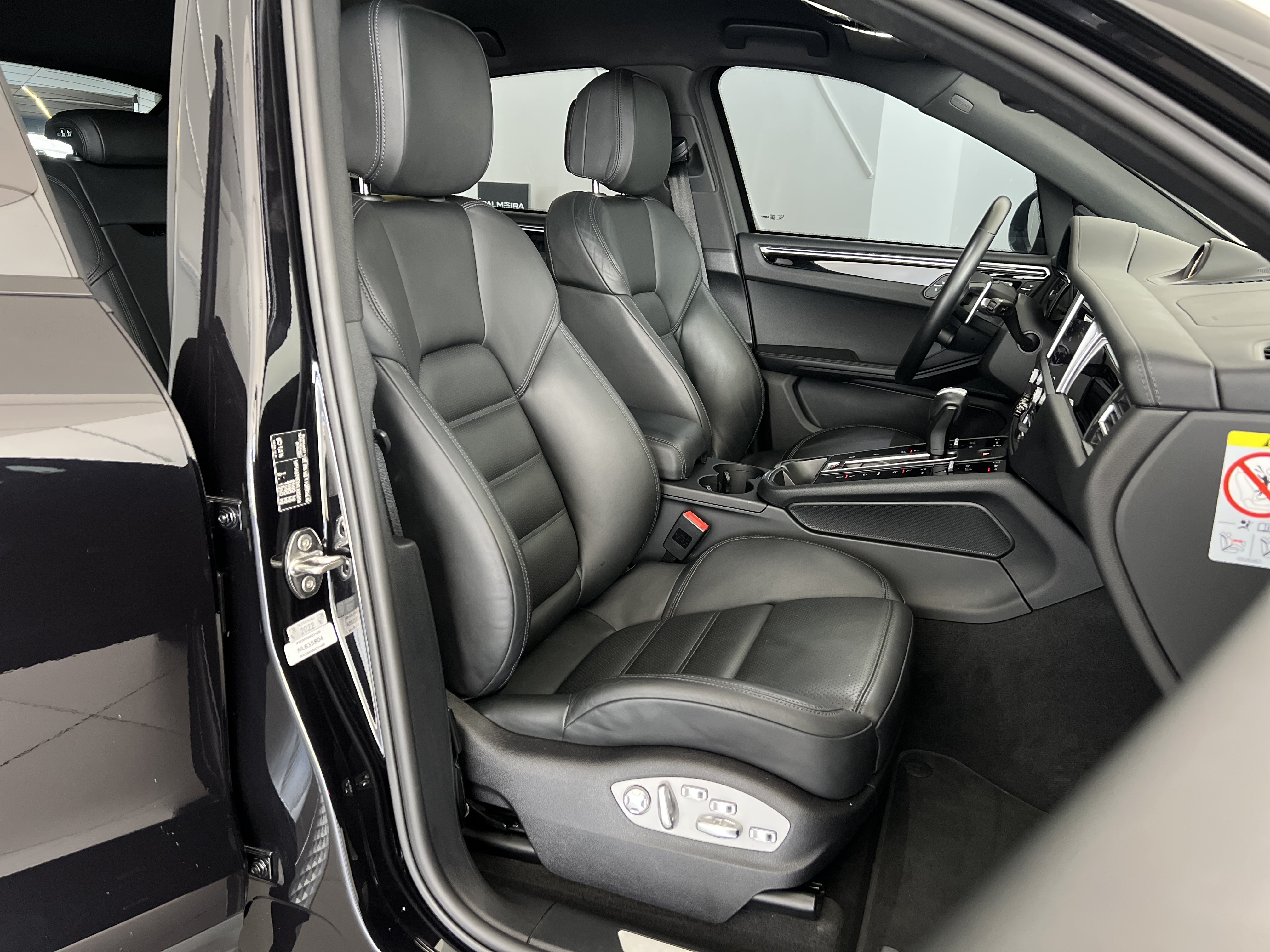 640-f4a55a85-3fe2-4971-b5f6-6bb347380552