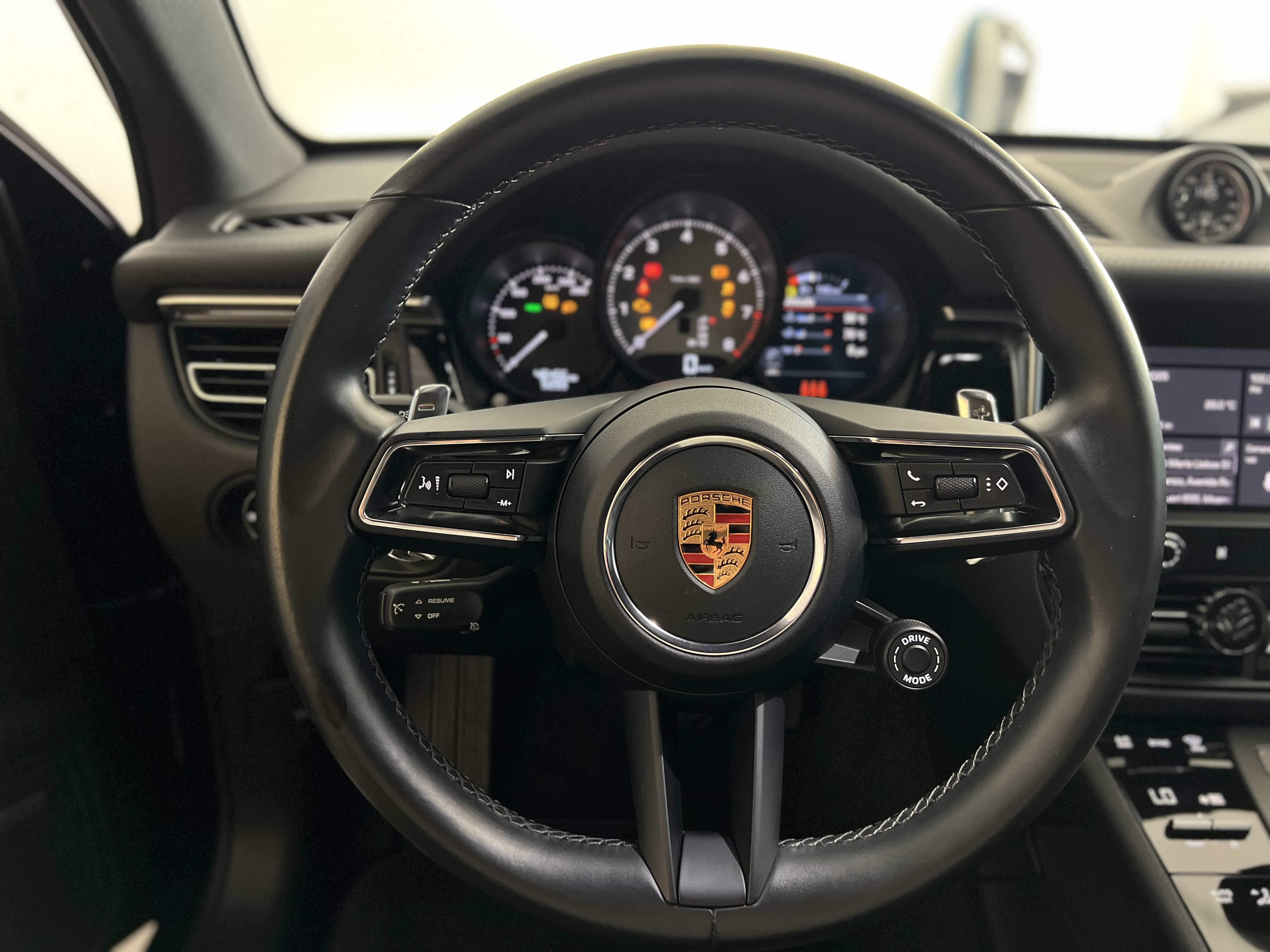 640-f4a55a85-3fe2-4971-b5f6-6bb347380552