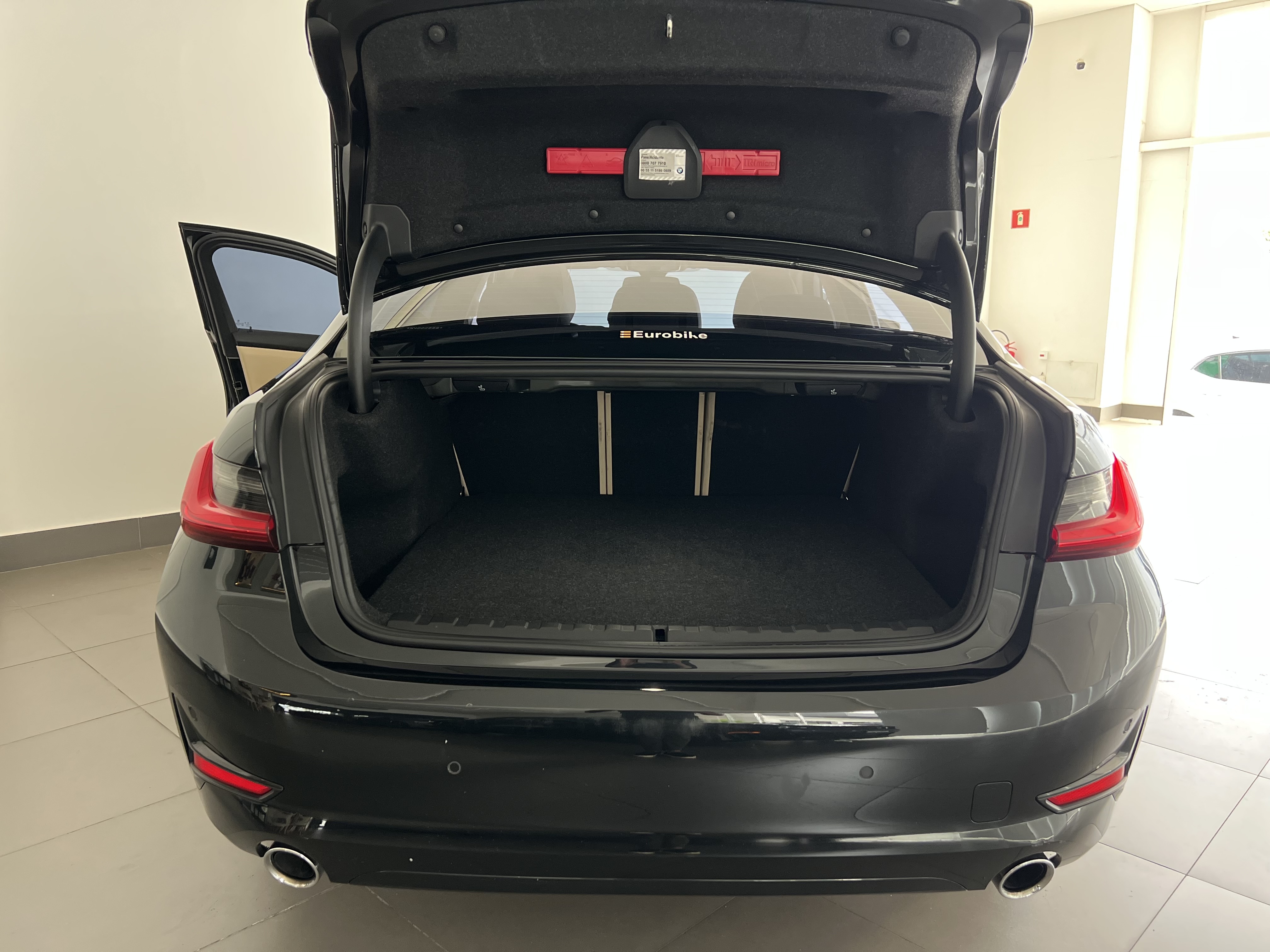 581-fc443a66-7a84-4fbf-885b-459775fcb585